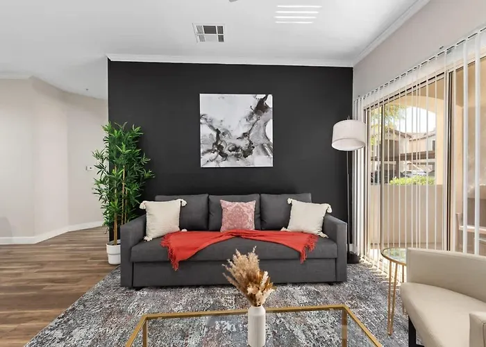 Apartment Chic 1br - Scottsdale, Pet-friendly, Sunrise Peak *