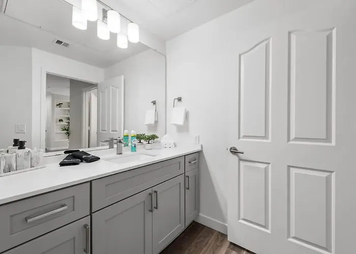 Chic 1br - Scottsdale, Pet-friendly, Sunrise Peak *