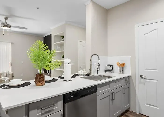 Chic 1br - Scottsdale, Pet-friendly, Sunrise Peak *